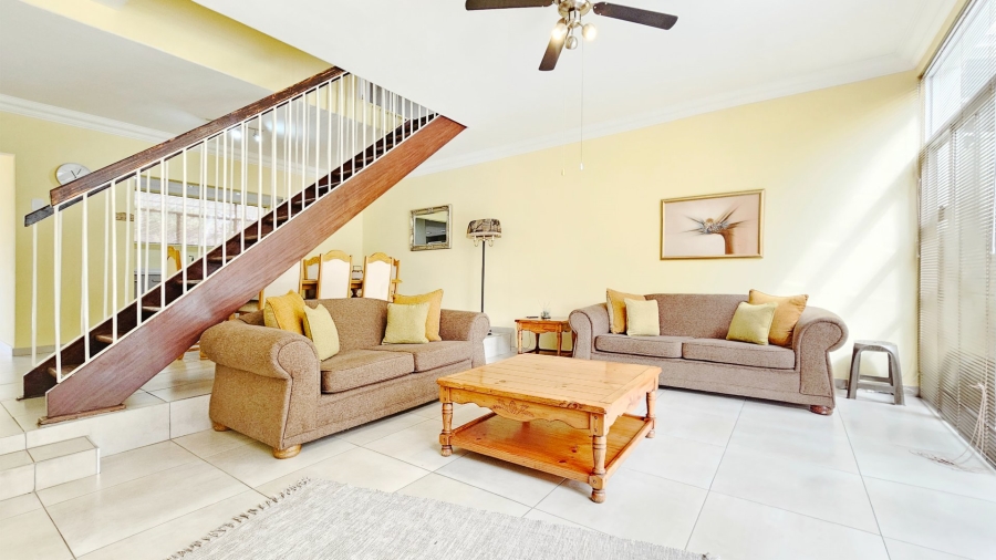 2 Bedroom Property for Sale in Three Rivers Gauteng