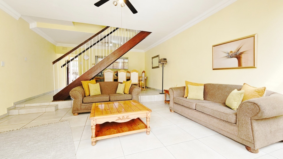 2 Bedroom Property for Sale in Three Rivers Gauteng