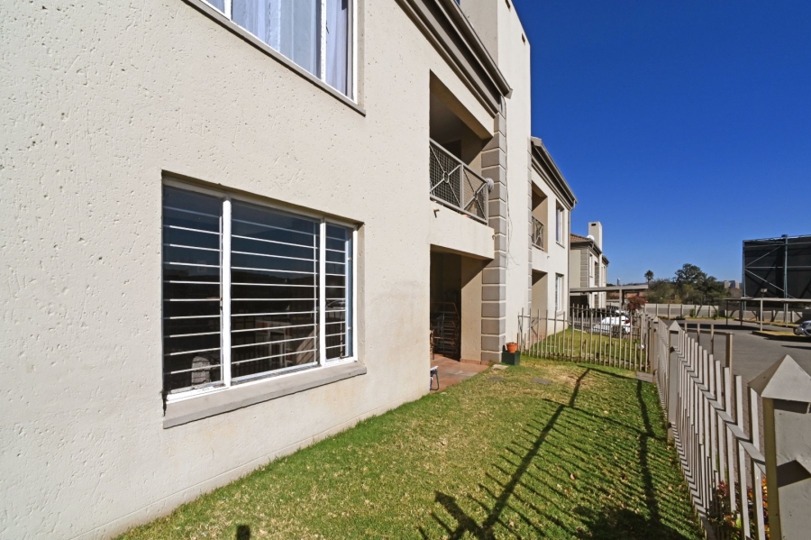 2 Bedroom Property for Sale in Bedfordview Gauteng
