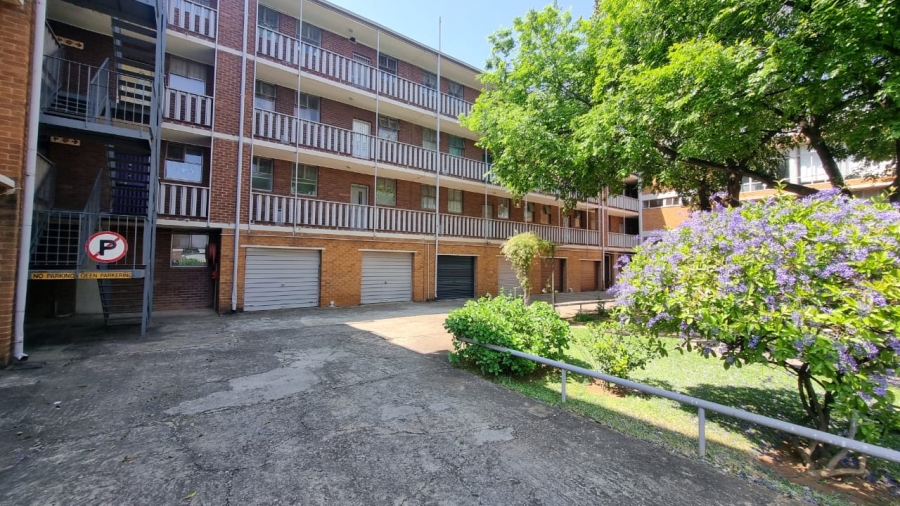 2 Bedroom Property for Sale in Moregloed Gauteng