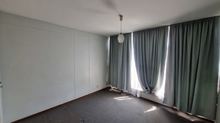 2 Bedroom Property for Sale in Moregloed Gauteng