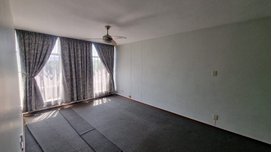 2 Bedroom Property for Sale in Moregloed Gauteng