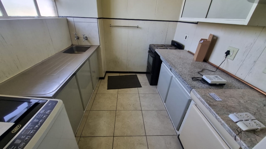 2 Bedroom Property for Sale in Moregloed Gauteng