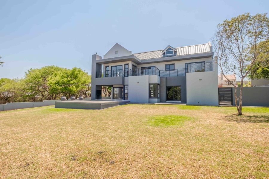 4 Bedroom Property for Sale in Waterlake Farm Lifestyle Estate Gauteng
