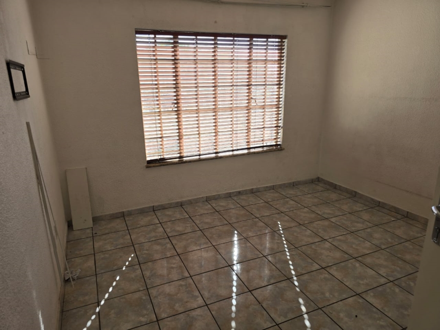 To Let 2 Bedroom Property for Rent in Witfield Gauteng