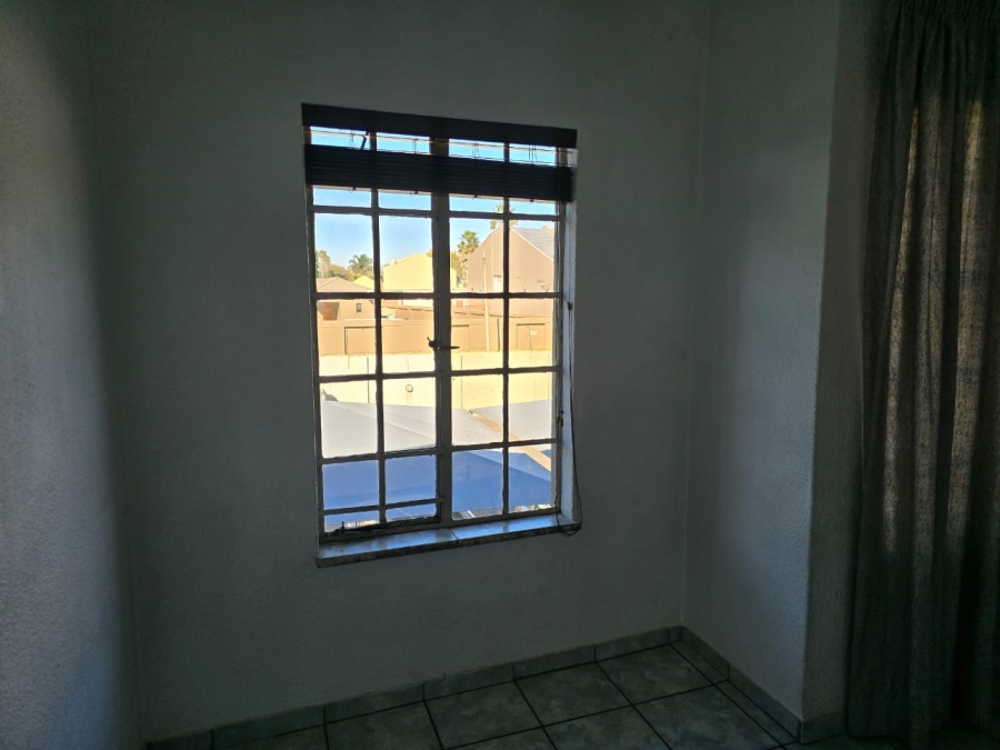 To Let 2 Bedroom Property for Rent in Witfield Gauteng