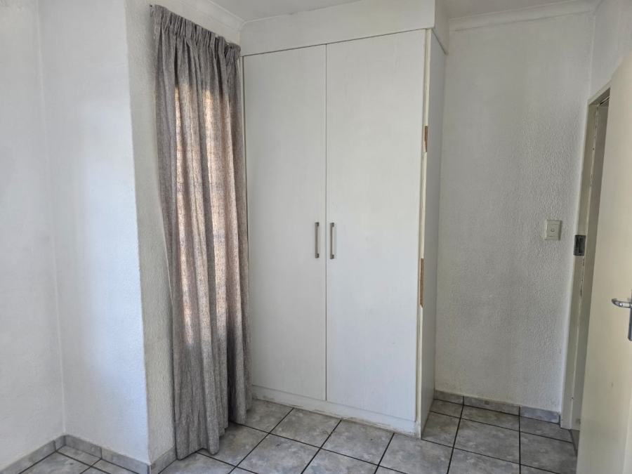 To Let 2 Bedroom Property for Rent in Witfield Gauteng