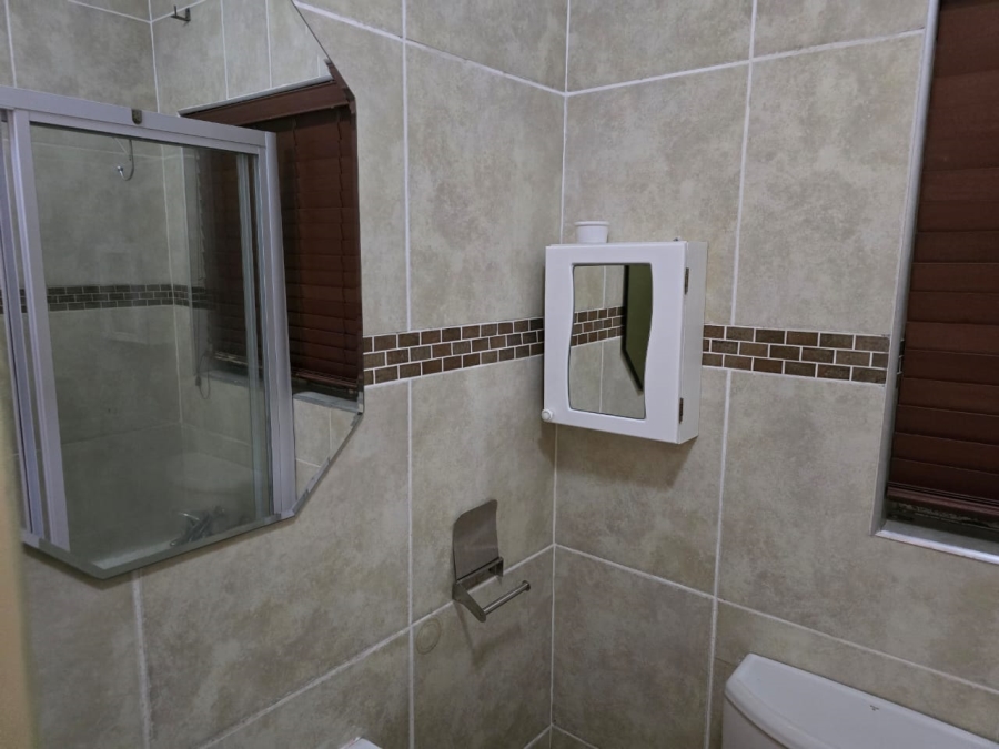 To Let 2 Bedroom Property for Rent in Witfield Gauteng
