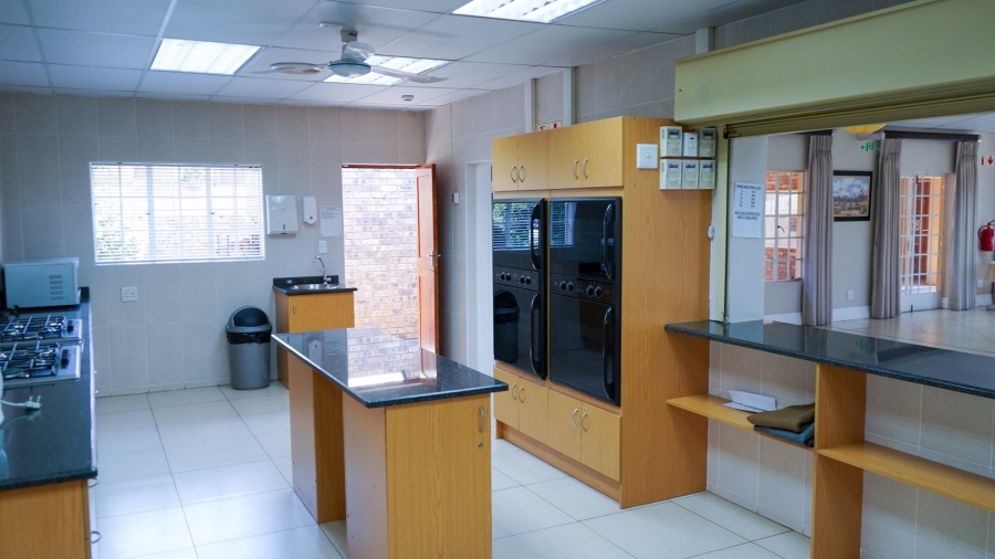 2 Bedroom Property for Sale in Honeydew Grove Gauteng