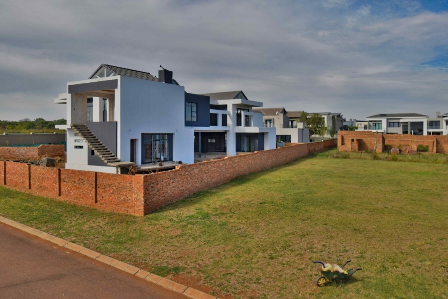 6 Bedroom Property for Sale in The Ridge Gauteng