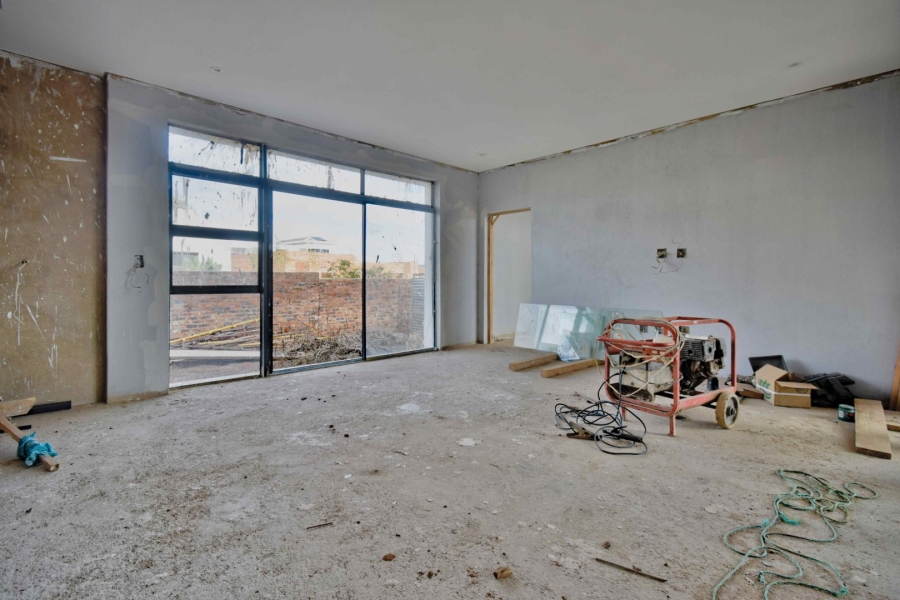 6 Bedroom Property for Sale in The Ridge Gauteng