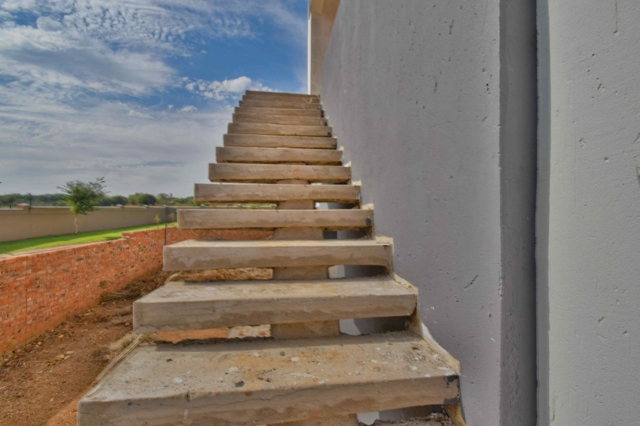6 Bedroom Property for Sale in The Ridge Gauteng