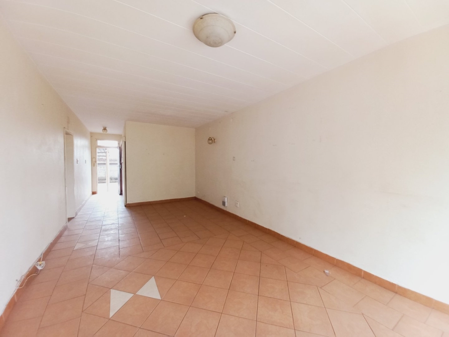 2 Bedroom Property for Sale in Ravensklip Gauteng
