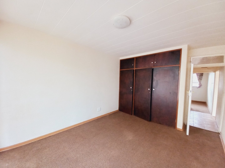 2 Bedroom Property for Sale in Ravensklip Gauteng