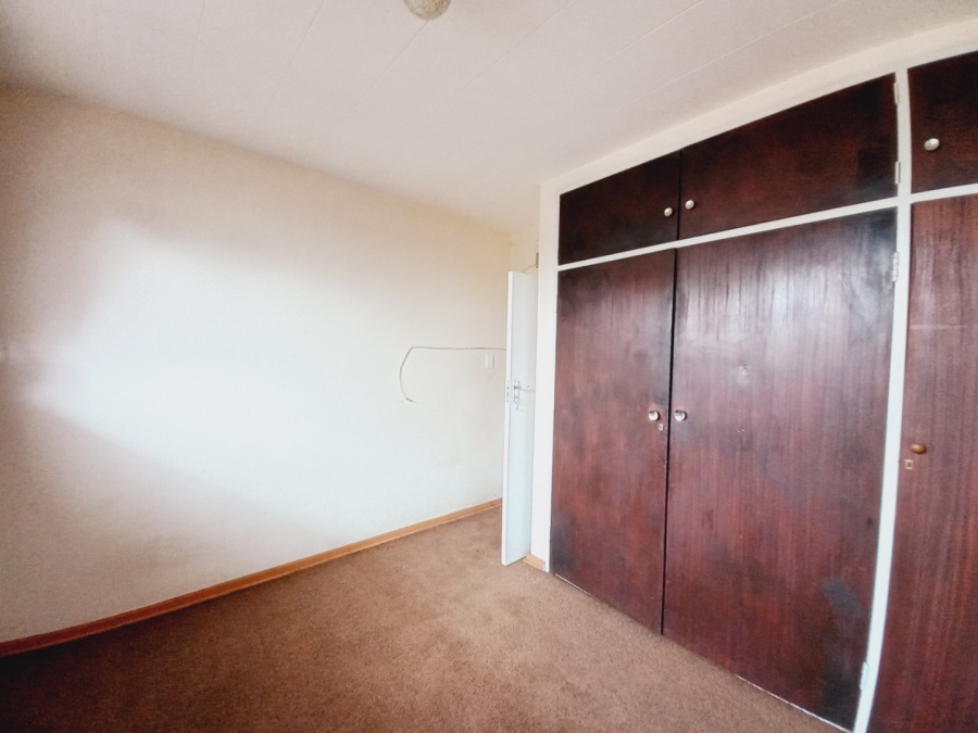 2 Bedroom Property for Sale in Ravensklip Gauteng