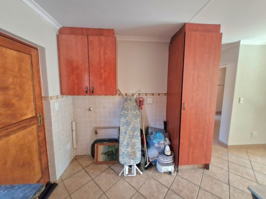 2 Bedroom Property for Sale in Montana Tuine Gauteng