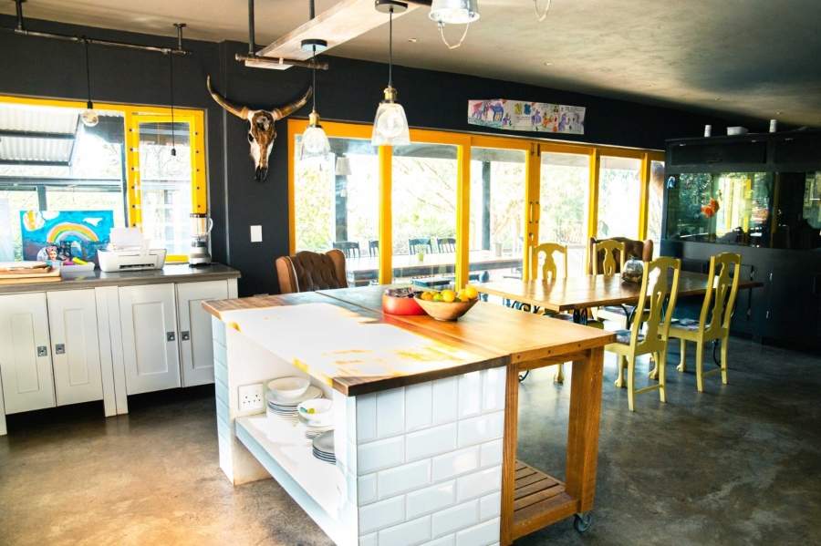 5 Bedroom Property for Sale in Tijger Valley Gauteng