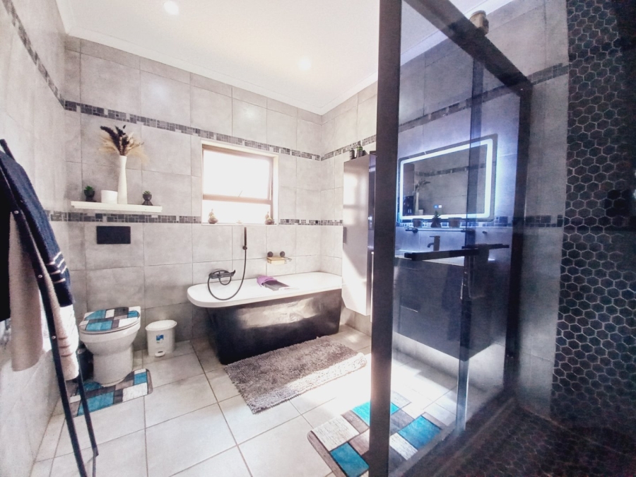 3 Bedroom Property for Sale in Gerdview Gauteng
