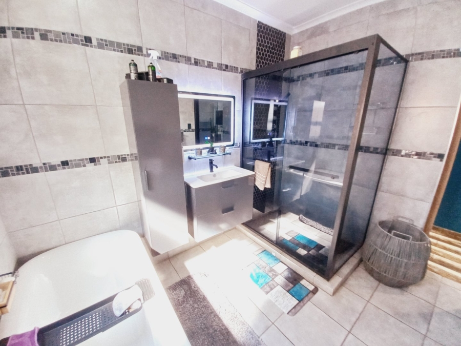 3 Bedroom Property for Sale in Gerdview Gauteng