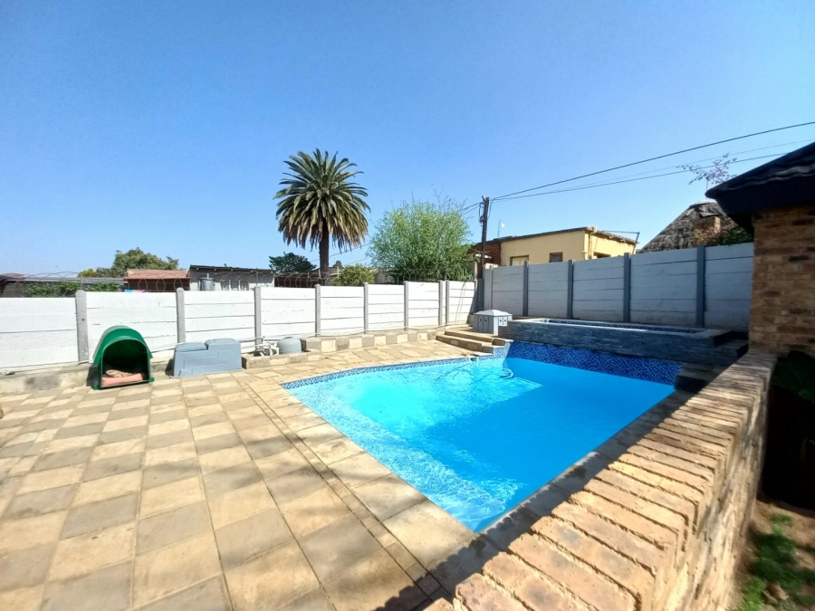 3 Bedroom Property for Sale in Gerdview Gauteng