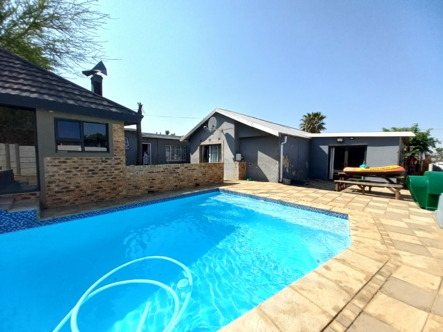 3 Bedroom Property for Sale in Gerdview Gauteng
