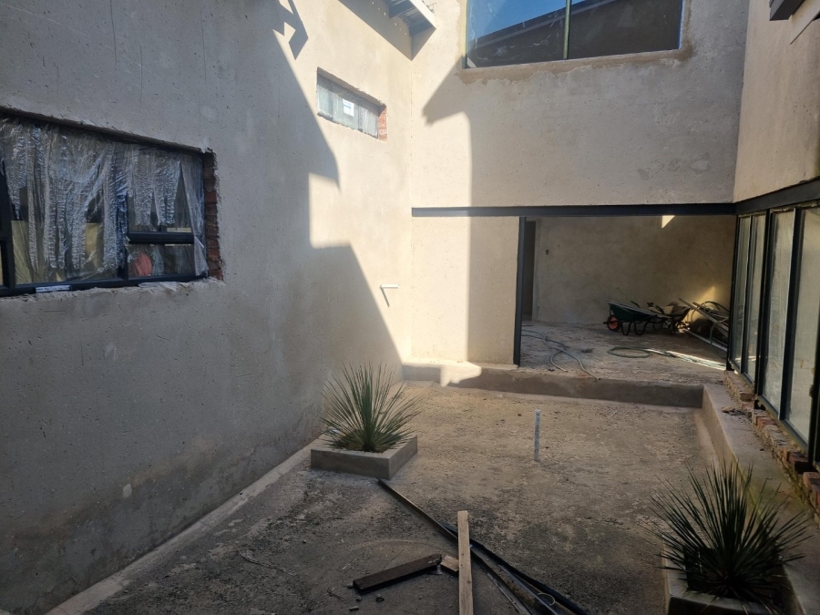 5 Bedroom Property for Sale in Tygerberg Country Estate Gauteng