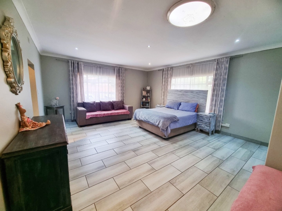 5 Bedroom Property for Sale in Randhart Gauteng