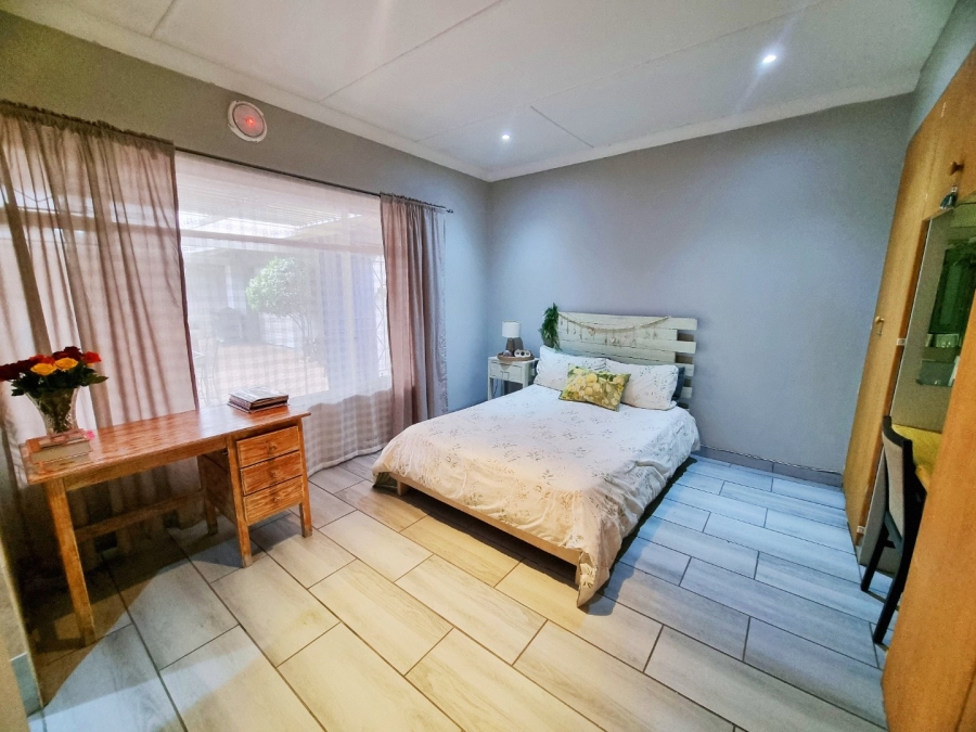 5 Bedroom Property for Sale in Randhart Gauteng