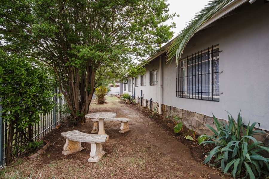 5 Bedroom Property for Sale in Randhart Gauteng