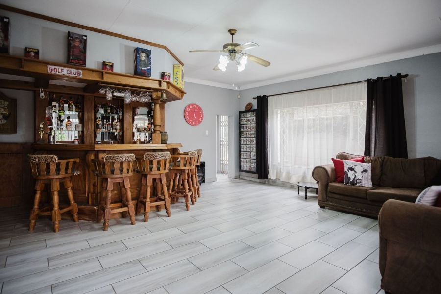 5 Bedroom Property for Sale in Randhart Gauteng