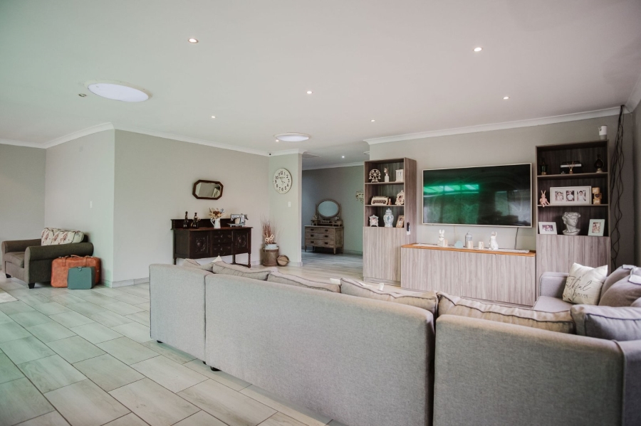 5 Bedroom Property for Sale in Randhart Gauteng