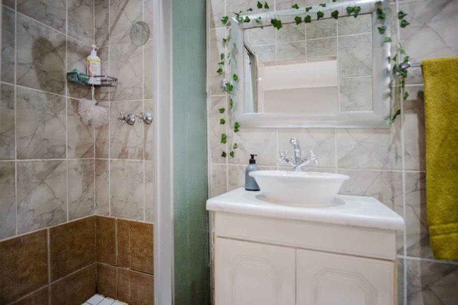 5 Bedroom Property for Sale in Randhart Gauteng