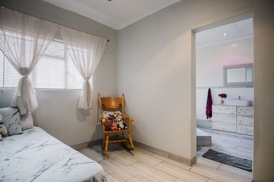 5 Bedroom Property for Sale in Randhart Gauteng