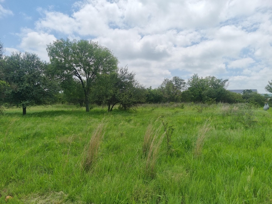  Bedroom Property for Sale in Waterlake Farm Lifestyle Estate Gauteng