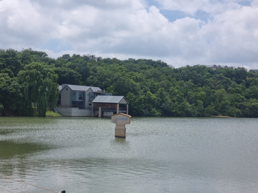 Commercial Property for Sale in Waterlake Farm Lifestyle Estate Gauteng