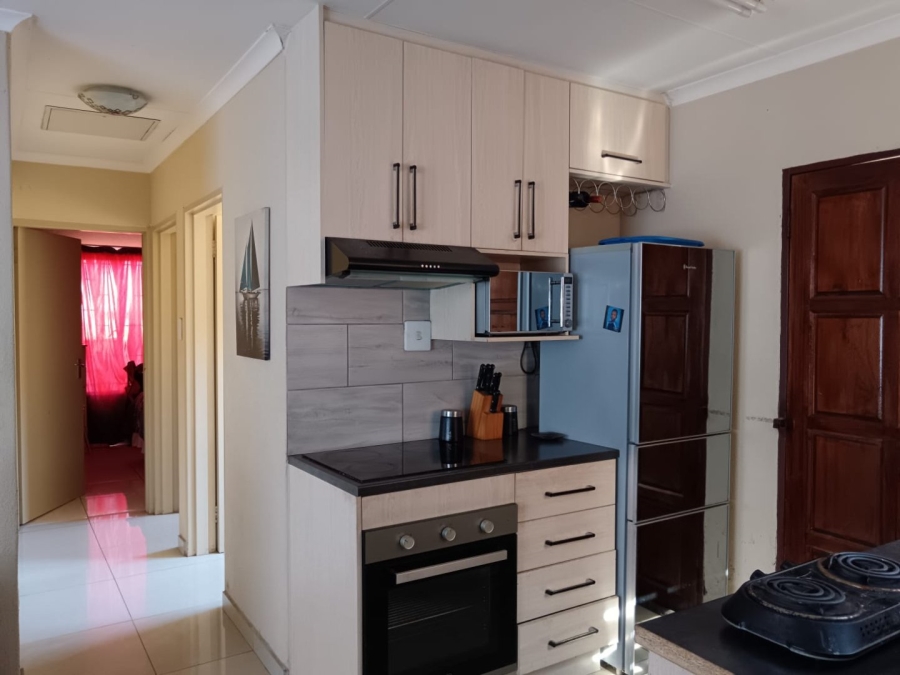 2 Bedroom Property for Sale in Soshanguve VV Gauteng