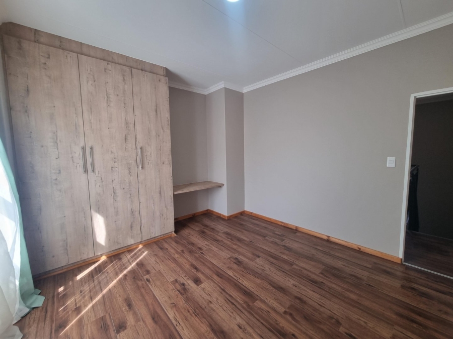 4 Bedroom Property for Sale in Waterlake Farm Lifestyle Estate Gauteng