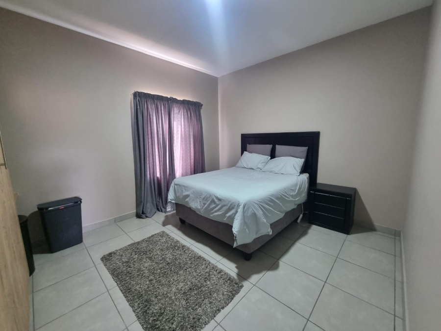 4 Bedroom Property for Sale in Waterlake Farm Lifestyle Estate Gauteng