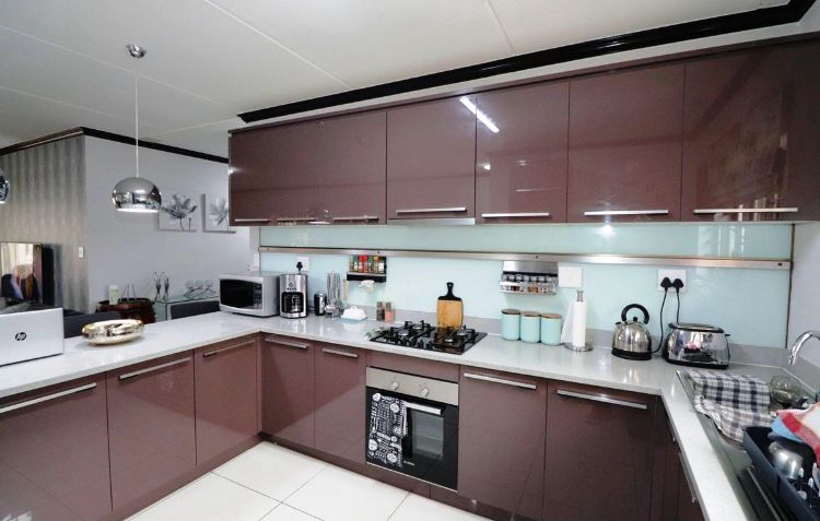 3 Bedroom Property for Sale in Carlswald Gauteng