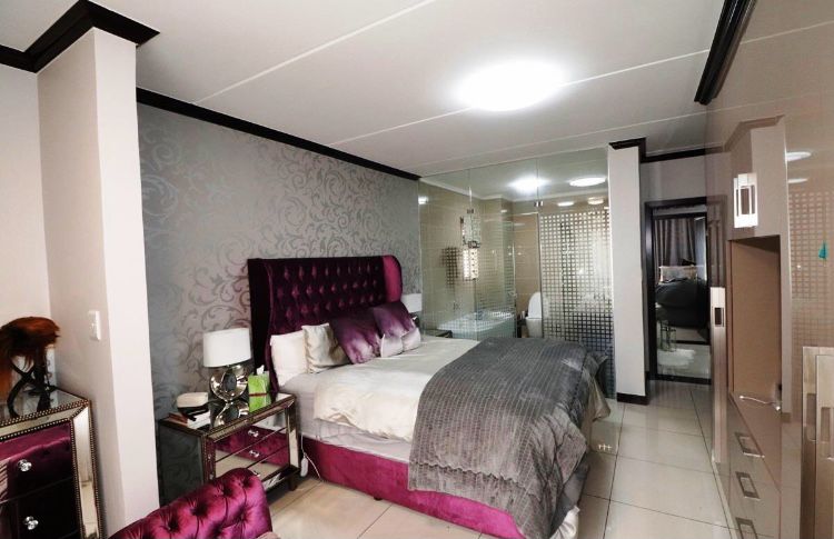 3 Bedroom Property for Sale in Carlswald Gauteng
