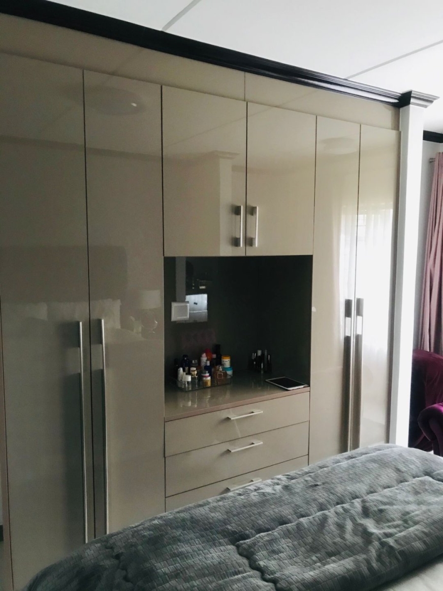 3 Bedroom Property for Sale in Carlswald Gauteng