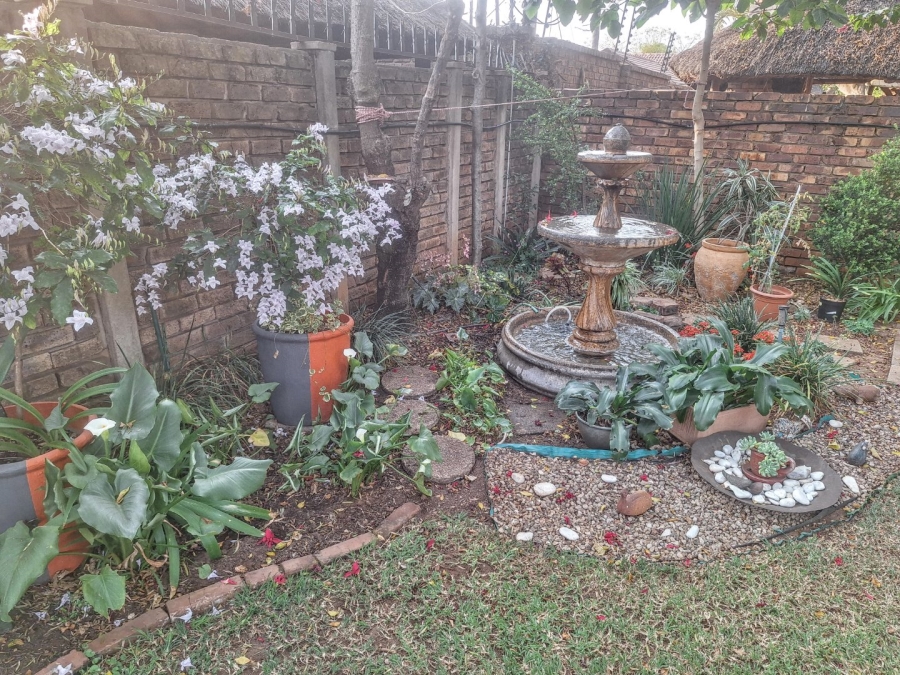 2 Bedroom Property for Sale in Ninapark Gauteng