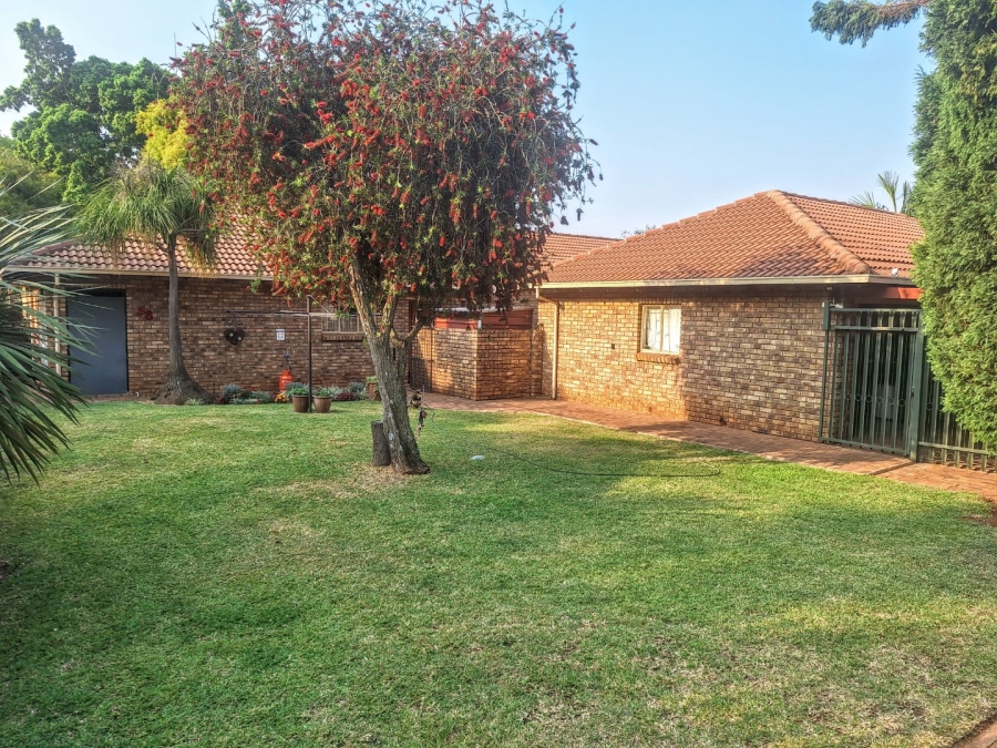 2 Bedroom Property for Sale in Ninapark Gauteng