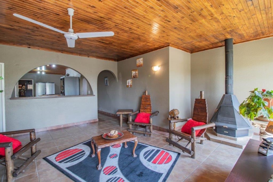 4 Bedroom Property for Sale in Birchleigh North Gauteng