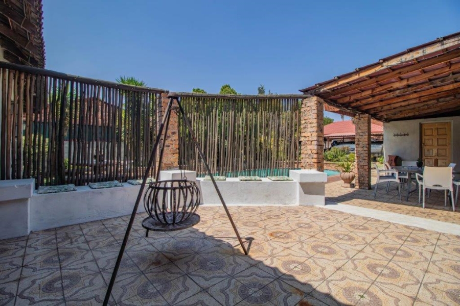 4 Bedroom Property for Sale in Birchleigh North Gauteng
