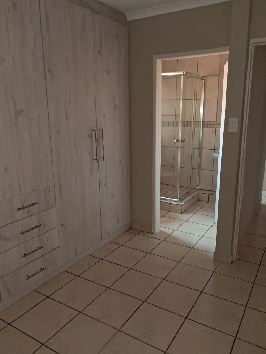 3 Bedroom Property for Sale in The Orchards Gauteng