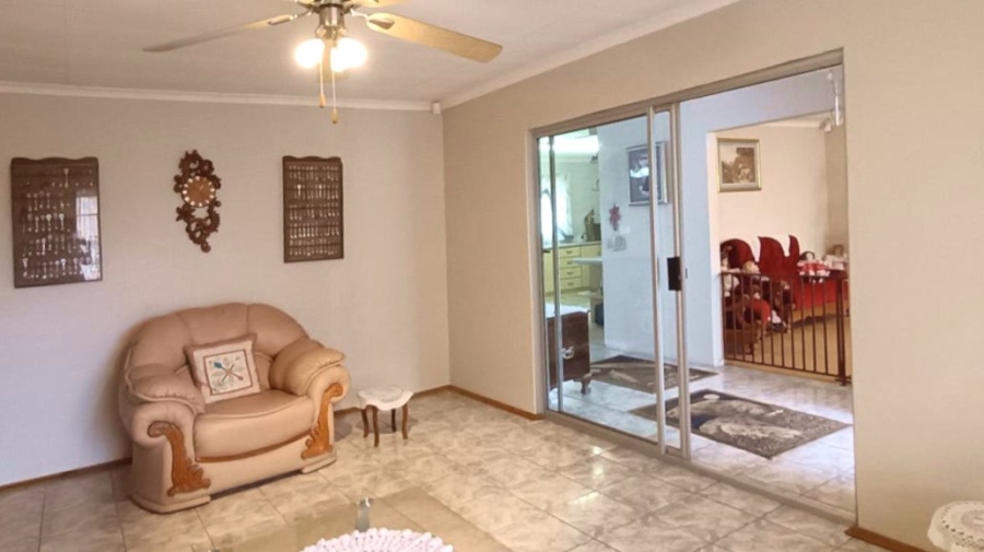 4 Bedroom Property for Sale in Kookrus Gauteng
