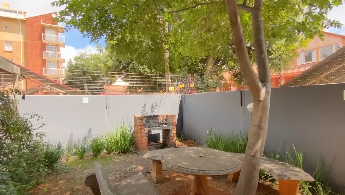 1 Bedroom Property for Sale in Hatfield Gauteng