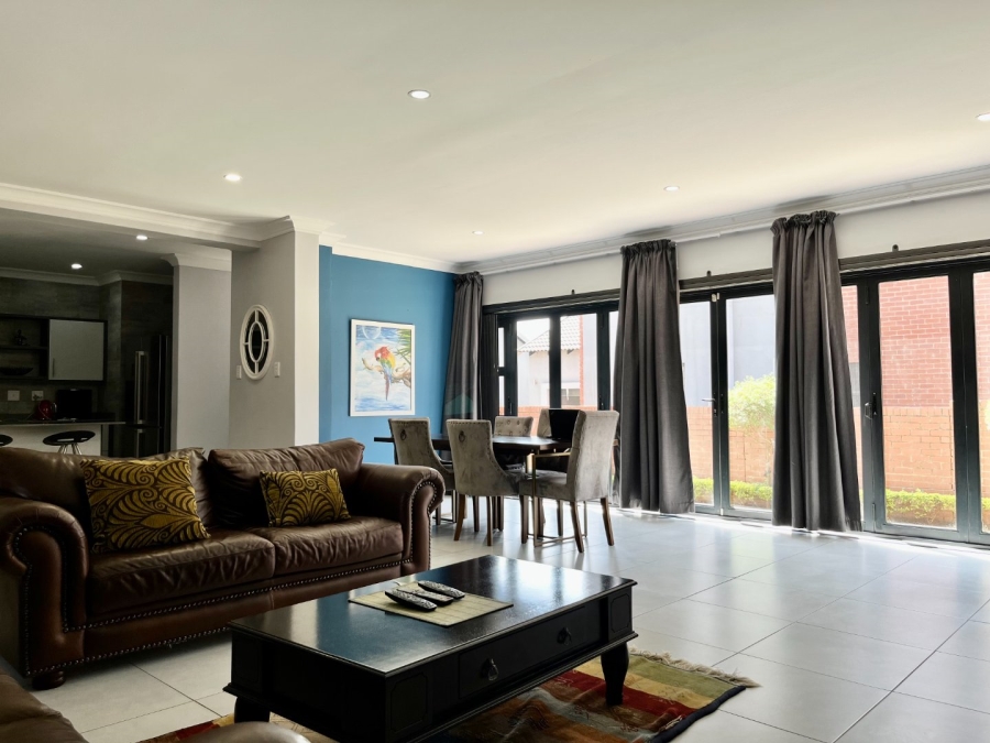 To Let 4 Bedroom Property for Rent in Ruimsig A H Gauteng