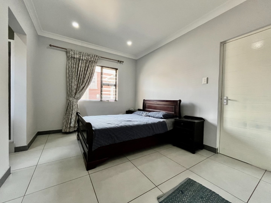 To Let 4 Bedroom Property for Rent in Ruimsig A H Gauteng